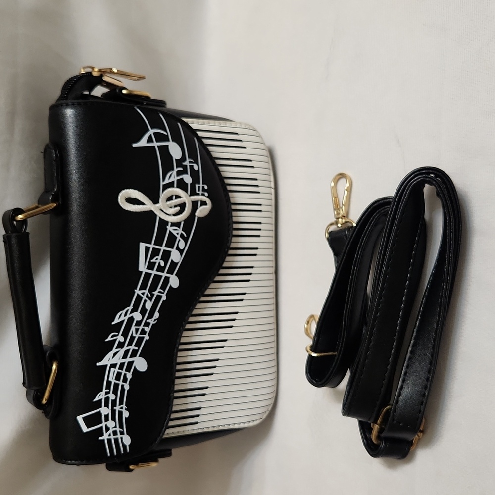 Musical Note Piano Black and White Hand And Shoulder Bag - Picture 9 of 13